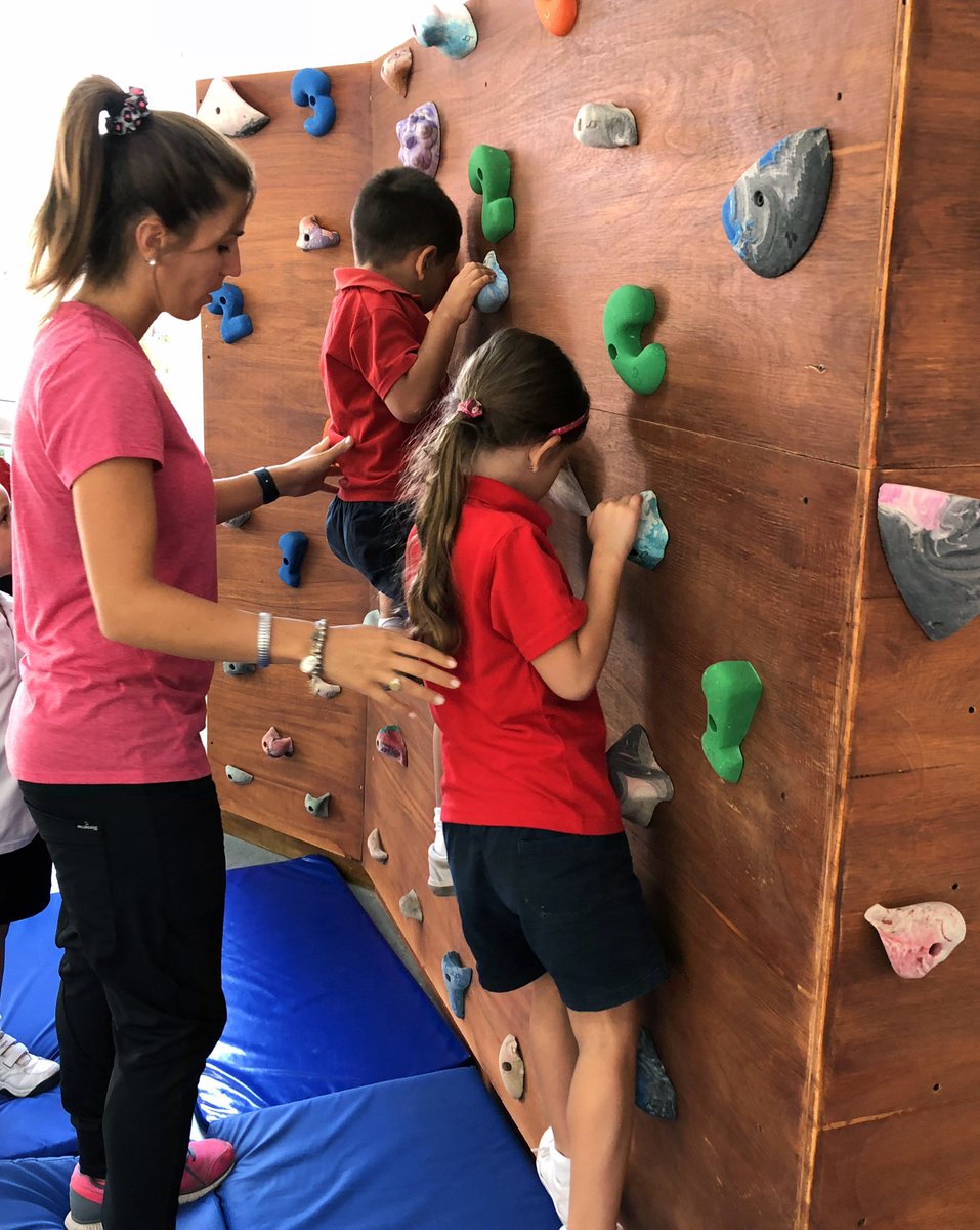 St George's College tweet media