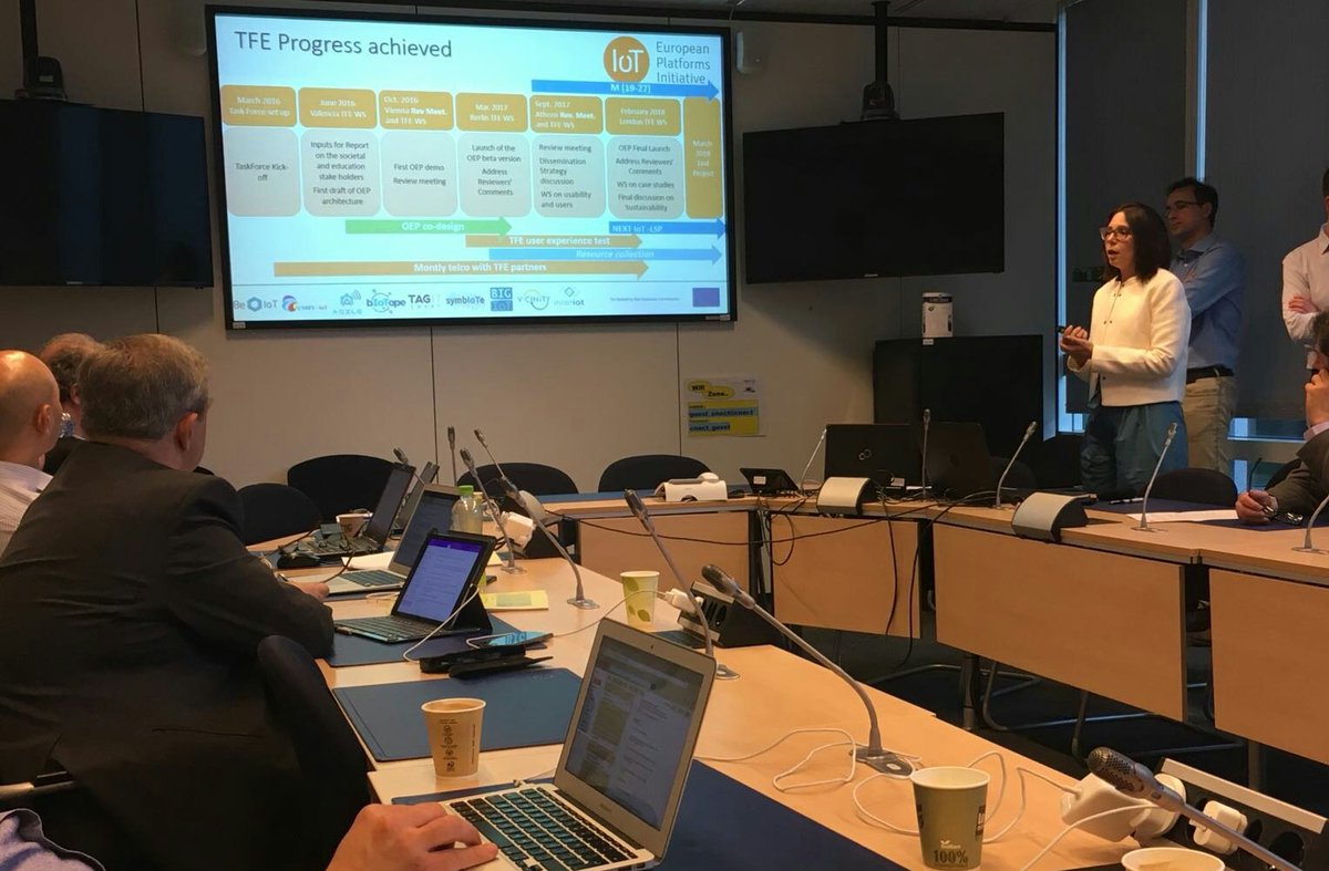 .#Open #Education #Platform <a href="/OEP_IoT/">Open Education Platform</a> from UNIFY-IOT Project <a href="/IoT_EPI/">IoT-EPI</a>  on stage in Brussels in front of <a href="/EU_Commission/">European Commission</a>. Thanks to the RIAs contribute!