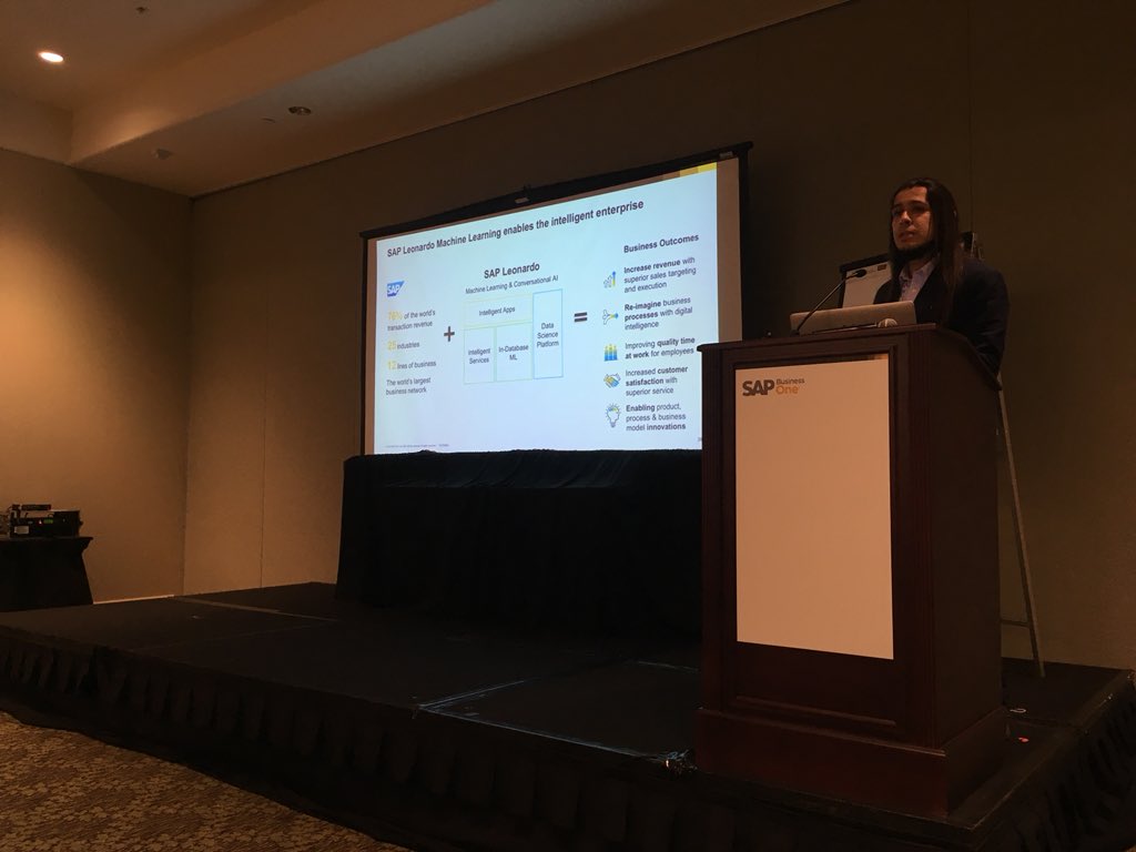 mendesthix's tweet photo. Room packed again with the bravest people attending to the earliest session on the last day of #SMBSummit2018 hearing what @YatseaLi and @Ralphive got to say about #AI, @sapcp Leonardo, #chatbot and extensibility integrating to #SAPBusinessOne https://t.co/gr9odcjUM5