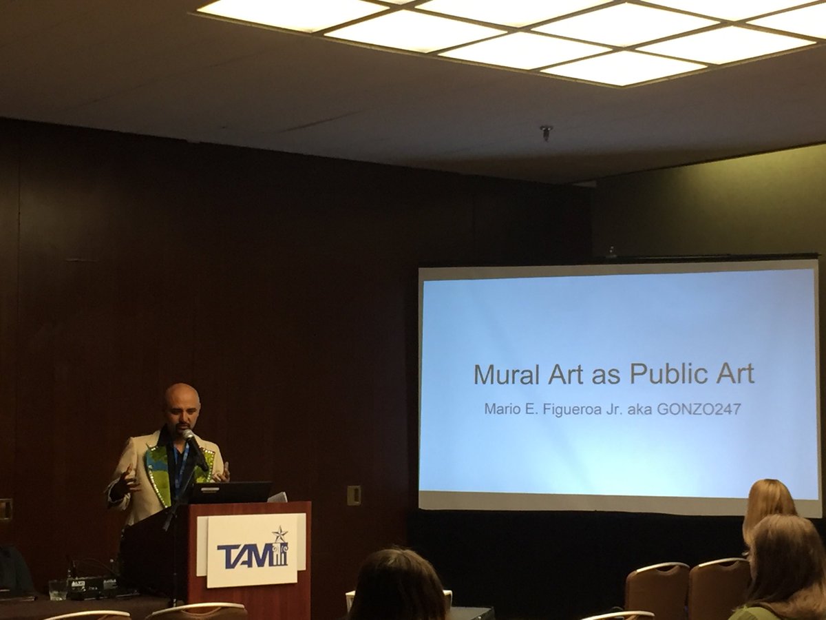 mikeysproat's tweet photo. #TAM2018 Learning about public art from native Houstonian @gonzo247 #museumlife https://t.co/L2nprnBSec