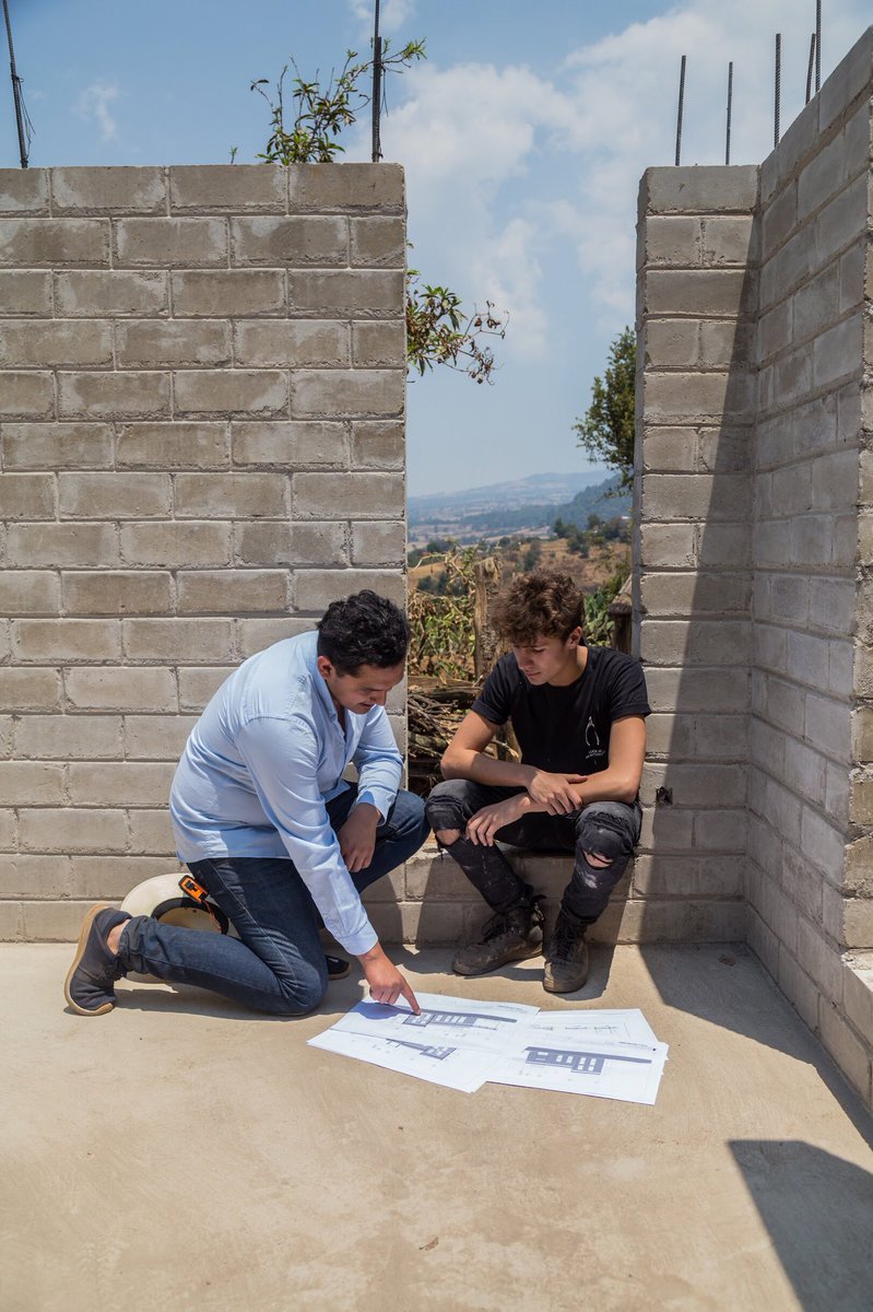 Update #LoveArmyMexico 🇲🇽❤️

Cada vez hay más casas en construcción y a partir de hoy habrá entrega cada 2/3 semanas.

El equipo de Love Army no ha dejado de trabajar ni un solo día y no nos detendremos hasta que estas familias tengan su vida de vuelta

Seguiremos trabajando.