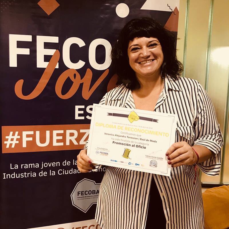 BauldeModa's tweet image. Baúl de Moda, finalista en el Premio Ciudad Productiva en el Rubro Promoción al Oficio! Gracias a FECOBA por permitirnos ser parte de este premio y llenarnos de motivación para seguir emprendiendo y escuchar todos los proyectos y sueños de tanta gente jóven.