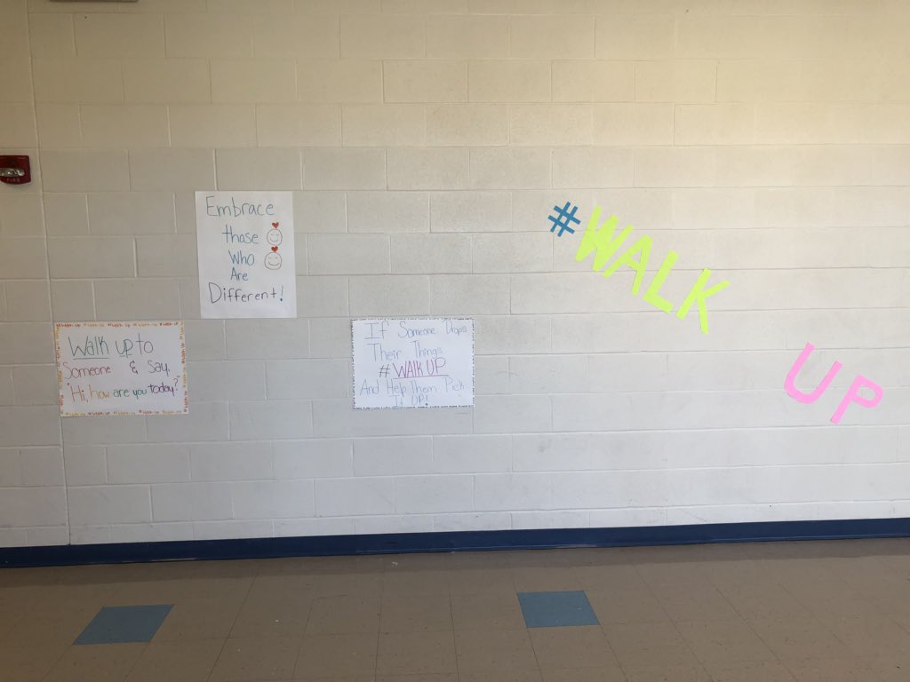 PrincipalRoth's tweet photo. CHS has awesome students! #walkup https://t.co/nqcP1PNwcp