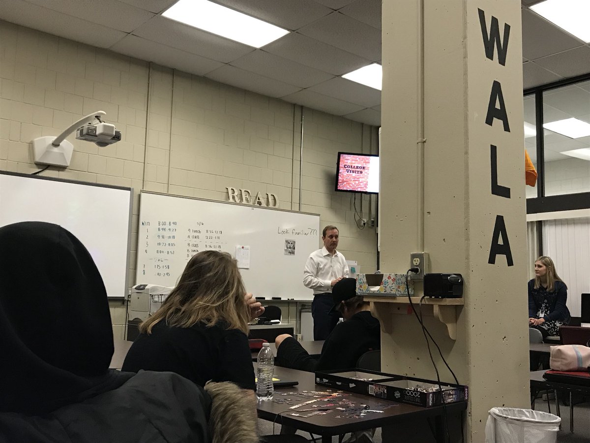 WALA_MWHS's tweet photo. So thankful for having reporter and @thewestonkaedge alumni - @jayolstadtv in our classroom this morning! Having a real journalist to share his stories was really awesome! It is a great day to be a White Hawk! Thank you again Jay, we are so grateful. https://t.co/yqFHfhQoQN