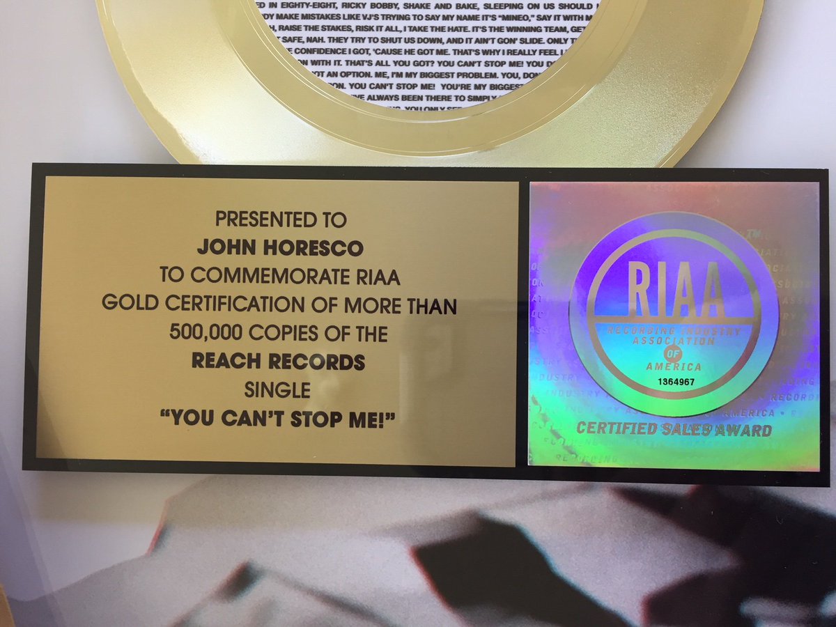 OneUpMastering's tweet image. Congrats to @AndyMineo Certified GOLD! and thanks to @reachrecords and @JacobBizMorris #youcantstopme #goldrecord