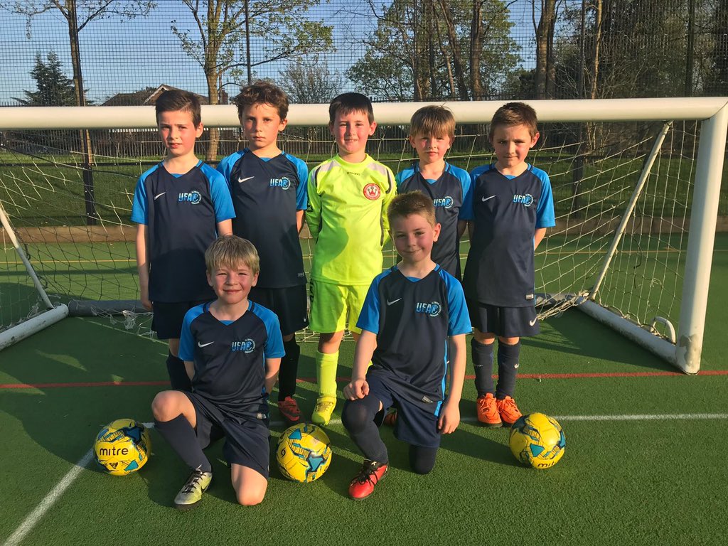 Our U7s this evening... well done to all those involved, the boys did us proud as always!

@ultim8coaching 

#Football #Academy #Development #Progression #ProudStaff #TeamUltimate