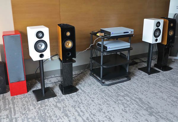 What did <a href="/stereophile/">Stereophile</a> think when they found us at @axpona? "For big sound from relatively small monitors, this room took the prize.”  

stereophile.com/content/jason-…