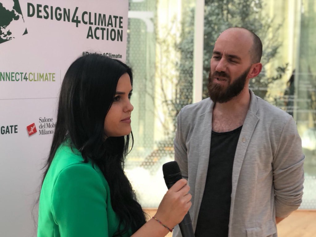 Connect4Climate's tweet photo. “Creo que la sustenibilidad va a tener el mismo camino, no tiene que haber ninguna discriminación entre sustenibilidad y design. Los dos dois tienen que ser unidos en un solo concepto” @silviotinello #Design4Climate #MilanDesignWeek https://t.co/uLsMqHAPRJ