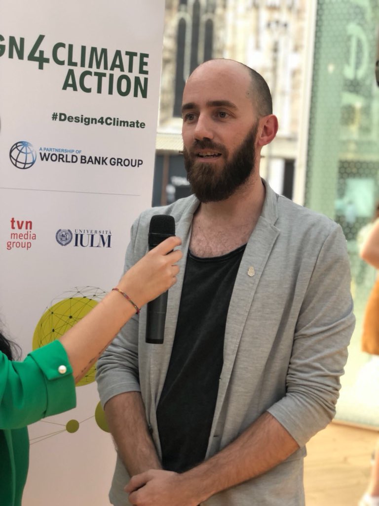 Connect4Climate's tweet photo. “Creo que la sustenibilidad va a tener el mismo camino, no tiene que haber ninguna discriminación entre sustenibilidad y design. Los dos dois tienen que ser unidos en un solo concepto” @silviotinello #Design4Climate #MilanDesignWeek https://t.co/uLsMqHAPRJ