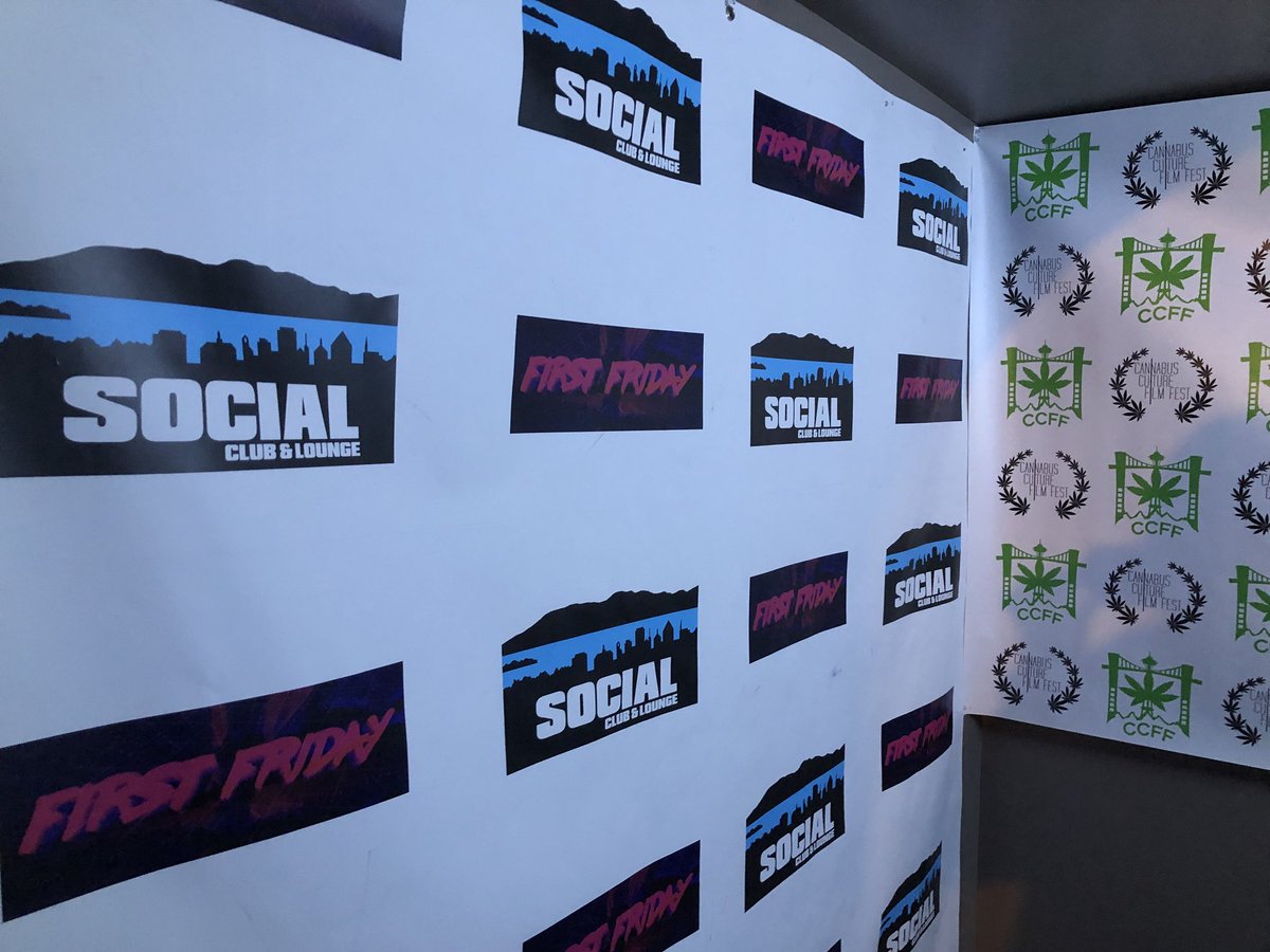 DNCsBazaar's tweet photo. VIP’s will start entering in minutes! Sponsors are behind the scenes! #Happy420 #BurlingtonVermont420 #CannabusCultureFilmFest #DNCsBazaar #Hemp #THC #TheHempCollective #GoingGOingGONE https://t.co/85C0l352gT
