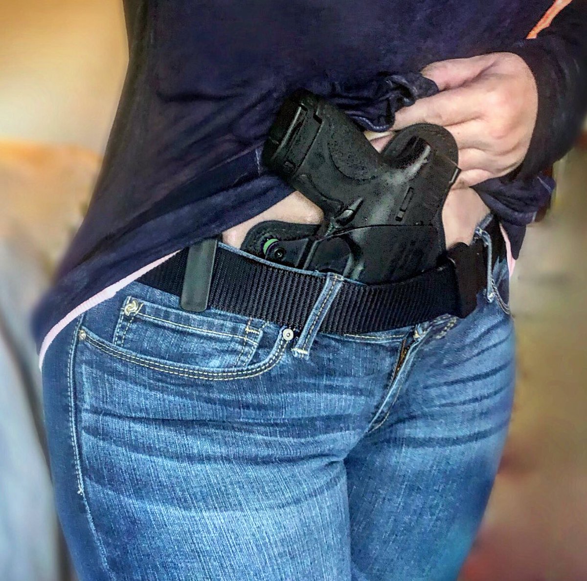 klhunter42's tweet image. Every shape is different, especially with women. Holsters are definitely not one brand fits all. For me, I love having a mix of different holsters. If you’re looking for something comfortable that stays flat to your body and in place check out @aliengearholsters .
#forceoptions