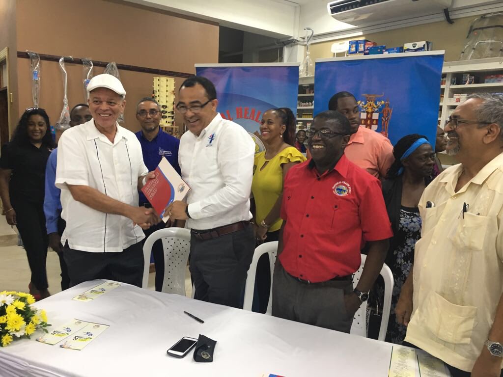 christufton's tweet photo. Five private pharmacies in St James are able to distribute free drugs to public health patients under our public private partnership arrangements .. #NHF/MOH #ReducingWaitingTime https://t.co/gEkP6wHDac