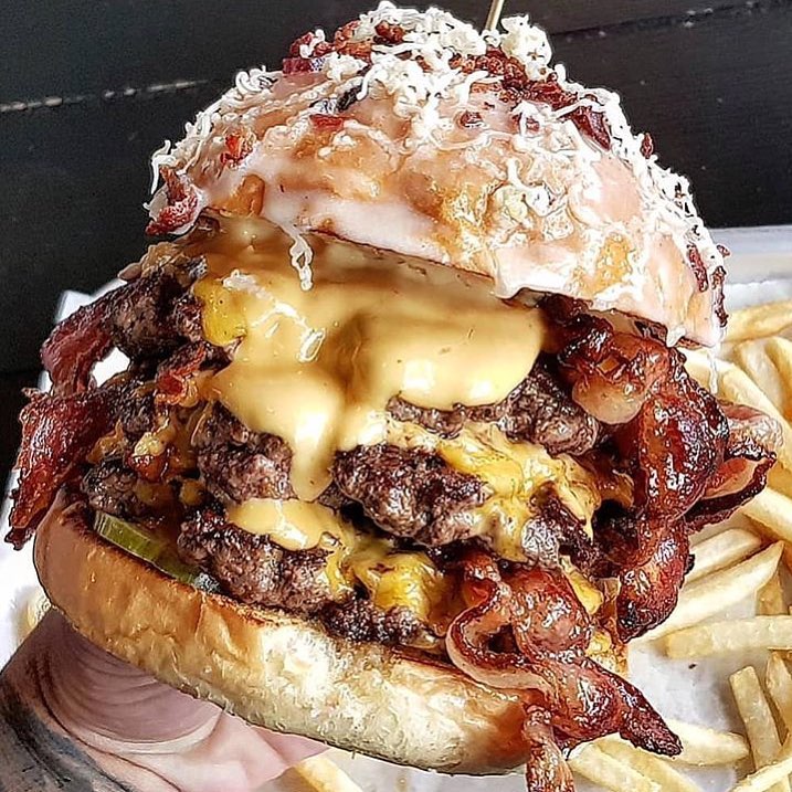 ECDIohio's tweet photo. Extra cheese, extra bacon 🥓 plus a glaze on top is what I call an extreme burger #yget #foodbeast #buzzfeast #treatyoself #lovefood #huffposttaste #food #foodporn #spoonfeed #feastagram #foodandwine= #hypefeasts #newforkcity #foodprnshare #forkyeah #chicken #fries #bacon #cheese https://t.co/aGzwJf4mTX