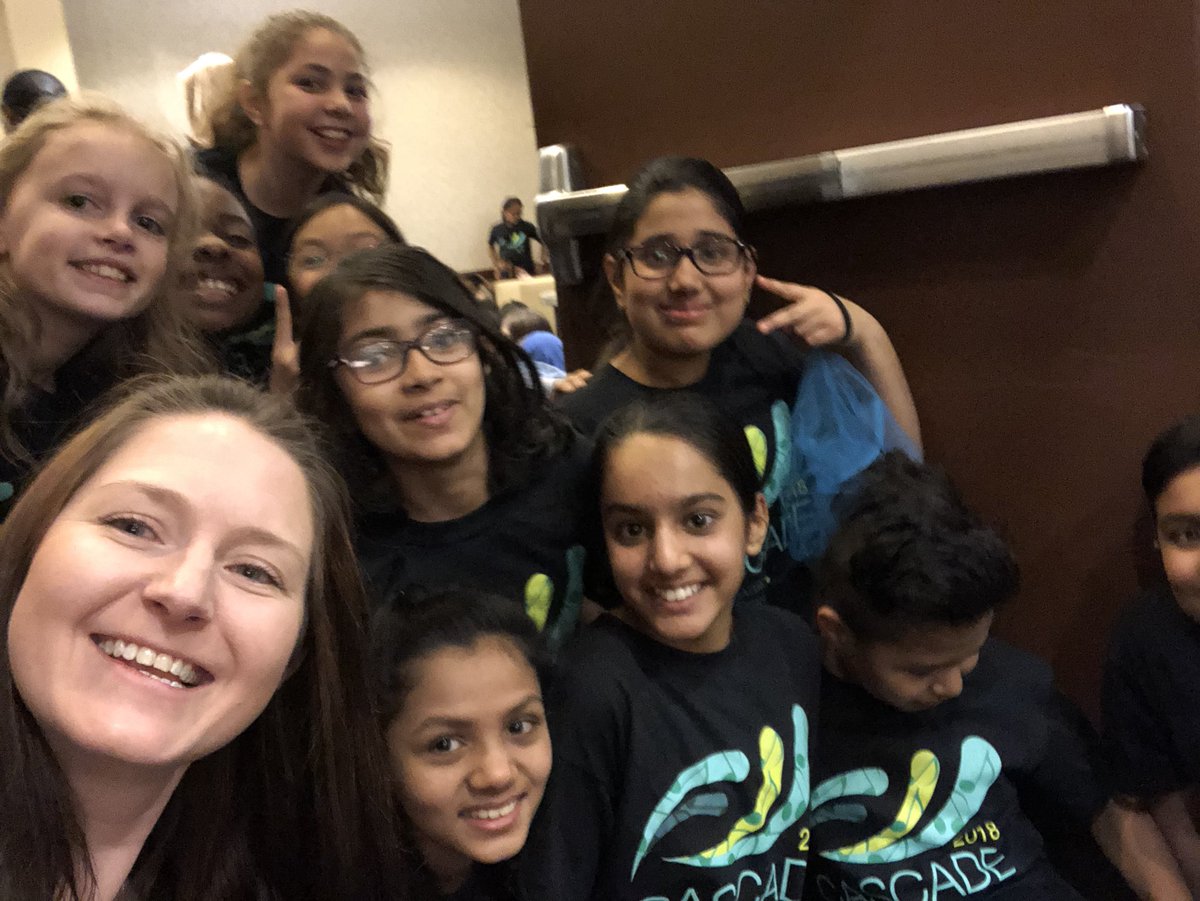 MsTsMusic's tweet photo. @PeelSchools @BrardArts Performing at #cascade2018 was amazing!! #peelproud @KindreeCoyote congrats to the Junior Orff Group from #Kindree #Lancaster and #OscarPeterson https://t.co/dsHh8uuf9J