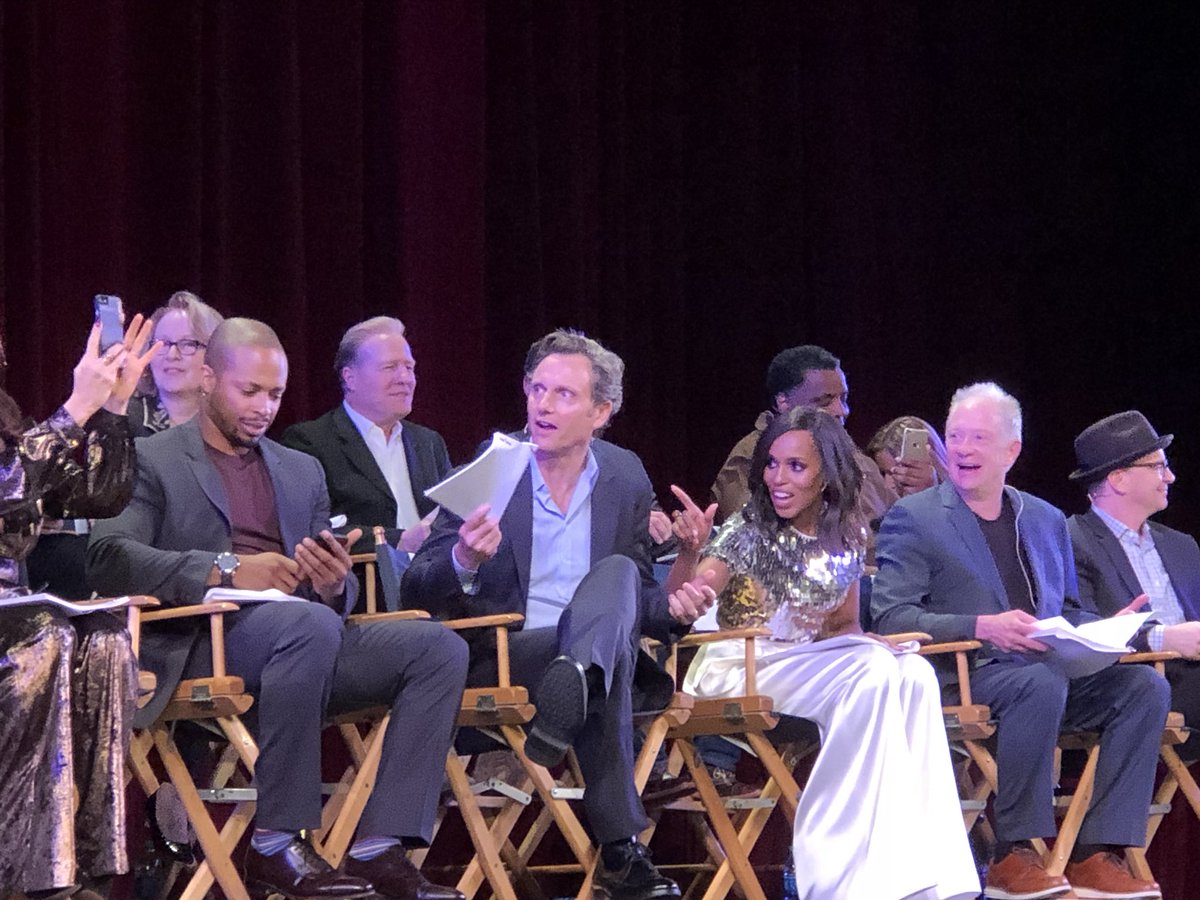 TV_Jen's tweet photo. #thefinalscandal #livetableread was an AMAZING experience I will never forget. Thank you @shondarhimes for this show. Thank you so much. #overacliff #gladiators #scandalfam https://t.co/XsWgnBEMem