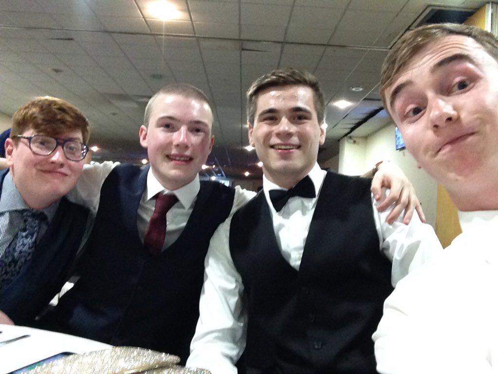ThatBoopGuy's tweet photo. #UBUColoursBall2018 https://t.co/f8SzgFpbmL