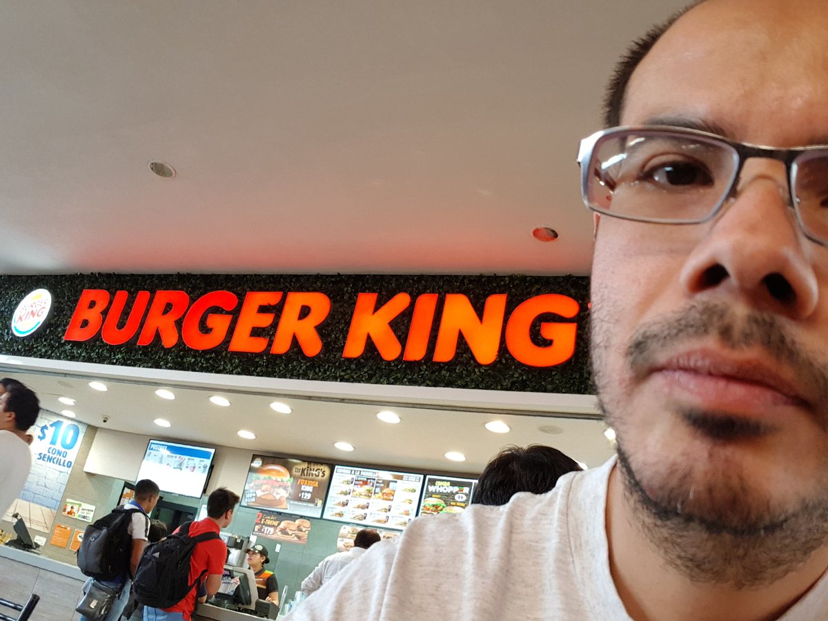 JulsMA2's tweet photo. @BurgerKingMX https://t.co/EVfQ0Hia6u