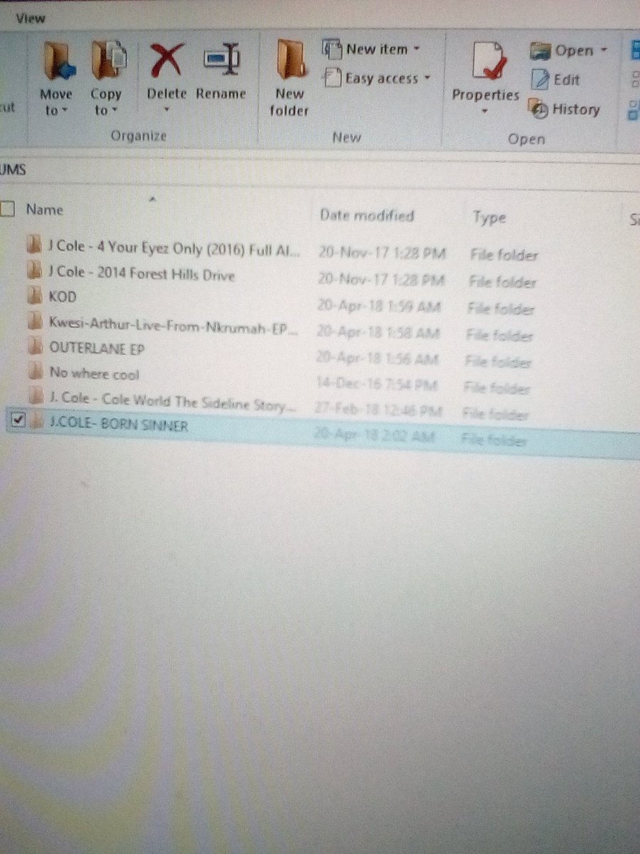 GodsloveADY's tweet image. Albums i vibe with on the regular . Your fav rapper and mcm isn't part but i do listen to him anyway😁. Nusé will be added once again! 
#Manifan
#Dreamville
#WorlaArmy
#GroundUp