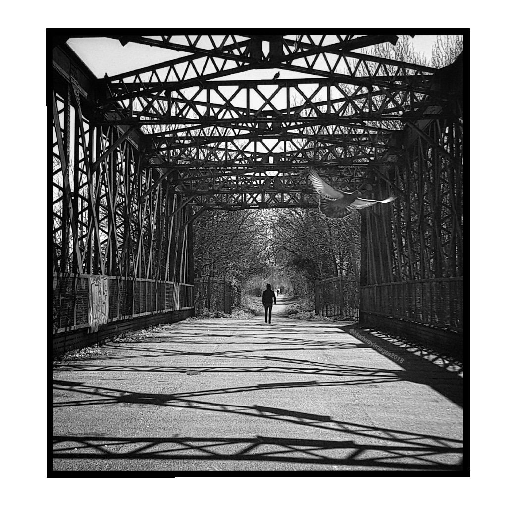 Levels. 

#photography #bbw #Monochrome #monochromephotography #monochromatic #minimalism #minimal #fineart #fineartphotography @Lpool_Pics_2013 #Photographer