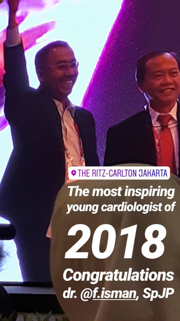 ismanf's tweet photo. Alhamdulillah..Special award from Indonesian Heart Association for me and my sensei Dr. M. Munawar as The Most Inspiring and Influencing Cardiologist in Indonesia 2018 🙏 thanks. #perki #CardioTwitter #Radialfirst  @radcliffeCARDIO #perki #inaheart #cardiotwitter https://t.co/oVY3bCmLxr