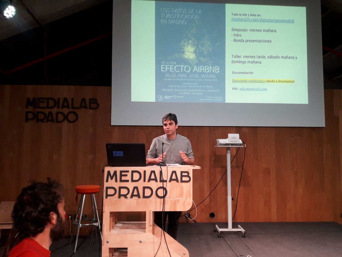 MADRID's tweet photo. .@jorgegcastano, en el Taller sobre Turistificación, dentro de las Jornadas de Periodismo de Datos Abiertos #JPD18: “Las viviendas debe seguir siendo viviendas”. https://t.co/F3kDA0eVrJ https://t.co/hANBsnOgEa