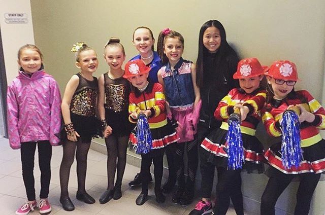 breakthrudance's tweet image. #repost ‼️
In case of emergencies, @extravadanse.academy got your back! 🚨 #emergencycrew •
•
•
#dance #competition #costume #dancefamily #love