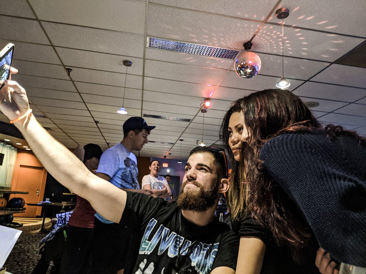 alteconline's tweet photo. Selfie game on point. #selfie #bowlforbigbrothers #bigbrothers #teambuilding #goodlookingteam @BigBrothersYVR https://t.co/1jtFMf4Onw