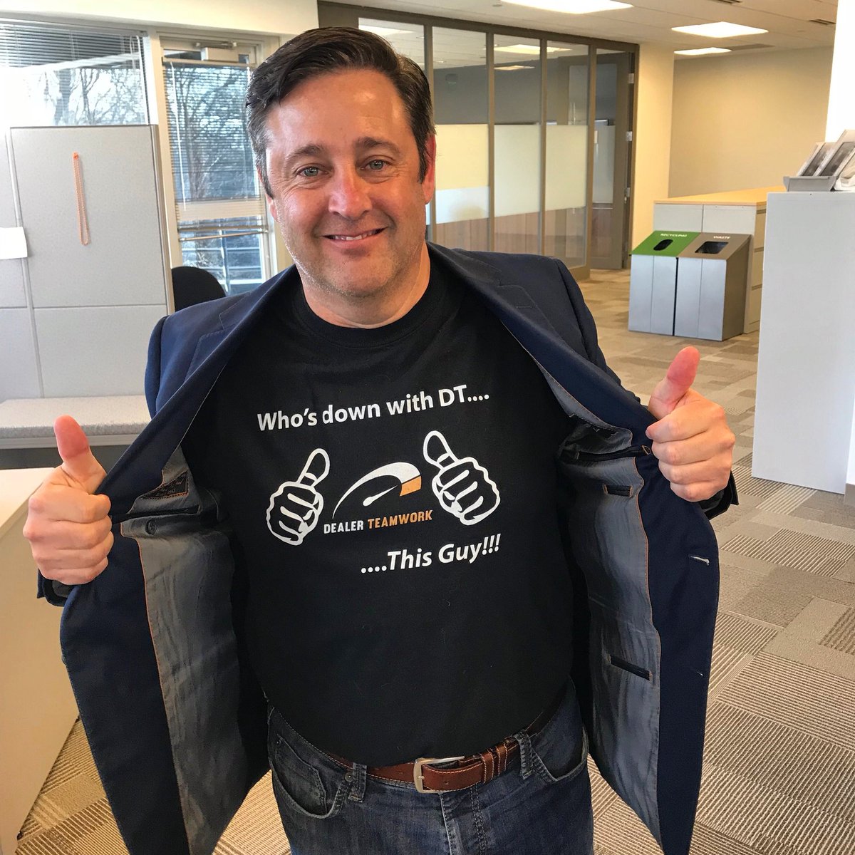 dealerteamwork1's tweet image. Friday mood. 👍🏻👍🏻 @sstapes
