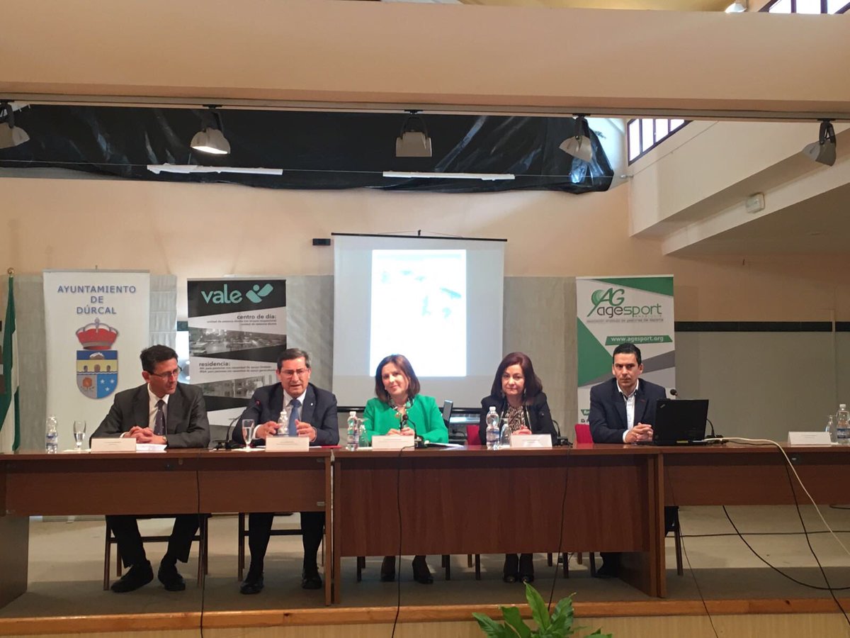 _PepeEntrena's tweet photo. Inauguración en Dúrcal de las IV Jornadas sobre Deporte y Ética. Este año están dedicadas a Deporte Inclusivo. Gracias alcaldesa y gracias Antonio Iglesias por la coordinación de este acto. https://t.co/pheyBblcGP