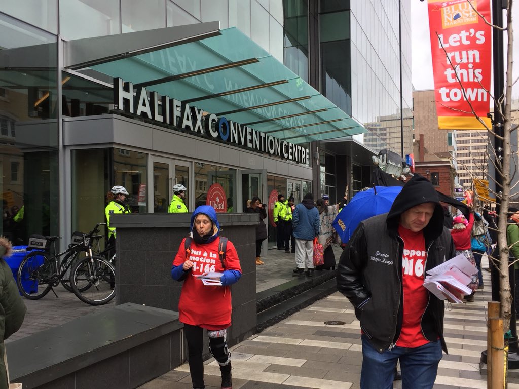 neatsie66's tweet photo. Suppot #M166 #aBankForEveryone #halifax #cdnpoli #nspoli #cupw @cupw #Lib2018 https://t.co/LvUpBvXtYM
