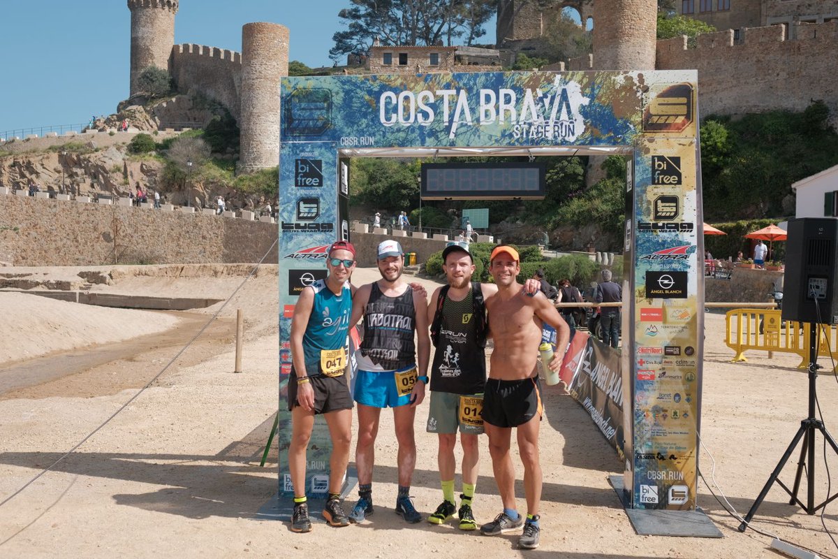 CostaBravaRun's tweet photo. Xavi Marina, invitado de lujo, y Stephane Vinot junto con @emmaroca1 se imponen en la primera etapa #CBSR2018

Xavi Marina 2:08:09
1r Stephane Vinot 2:14:04
2n Albert Navarro 2:14:34
3r Pablo Boada 2:15:38

1a Emma Roca 2:33:05
2a Elodie Tercier 2:33:20
3a Imma Boada 2:35:38 https://t.co/wLFwJCM5BQ