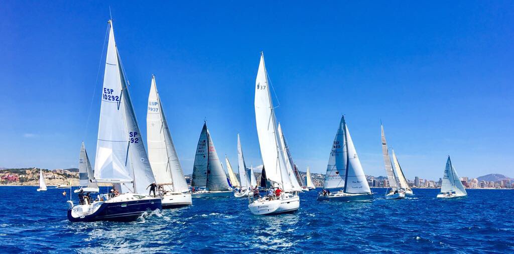 Quicksail's tweet photo. Empezamos temporada de #eventos #corporate #MICE #Incentives #boats #sailing #teambuilding #nautical #valencia #companyevents #regatacorporativa #quicksail https://t.co/1kddxKtPuQ