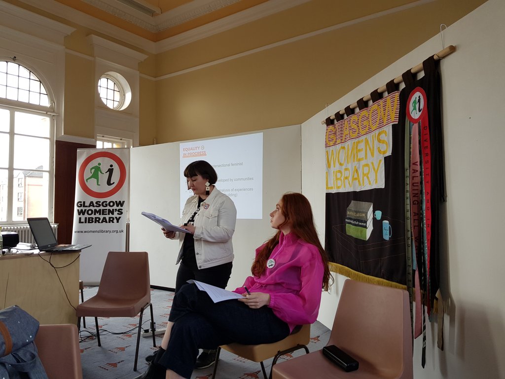 StrathGender's tweet image. @rachelthaingray &amp;amp; @jensteww on intersectional femm, participatory research &amp;amp; museums. #SpringN2Femm