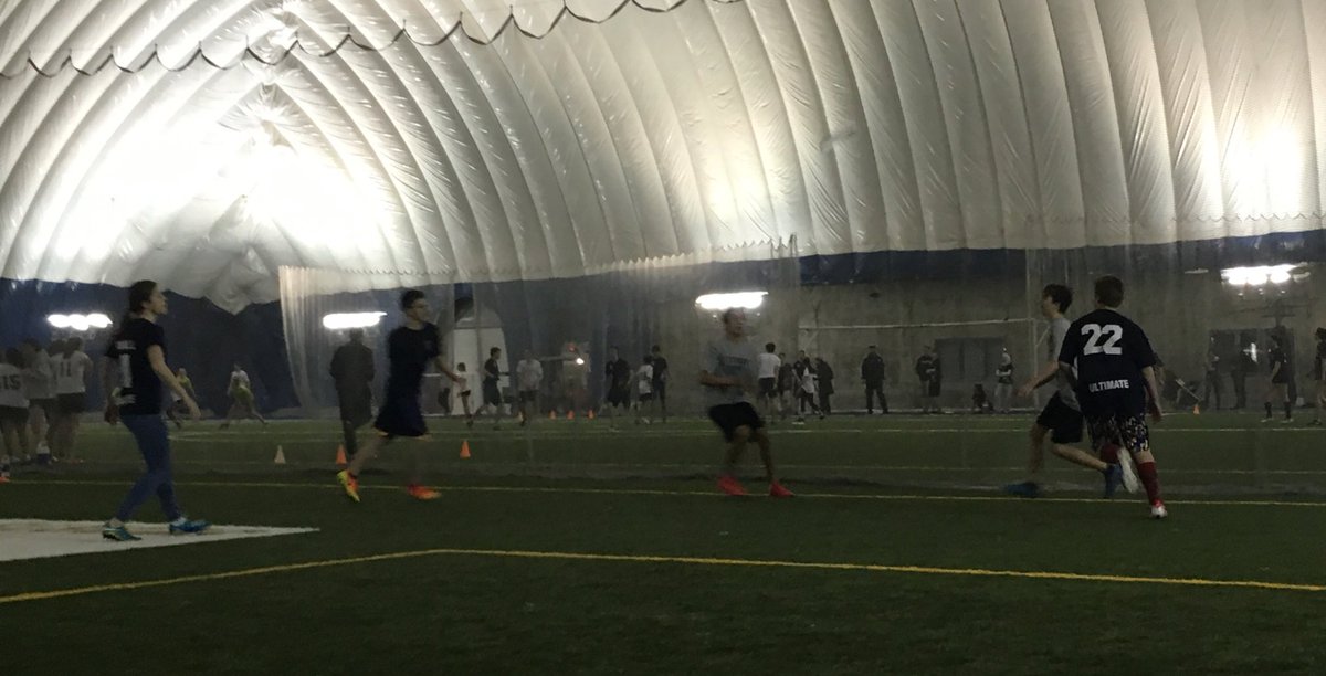 TristanNuyens's tweet photo. Some awesome moves and fantastic spirit happening at the @ocua @LadyGGUltimate Indoor Ultimate Frisbee Tournament at the Superdome!! #spirit #ultimate #DiscIn @MotherTeresaHS https://t.co/uRZOgWh4nf