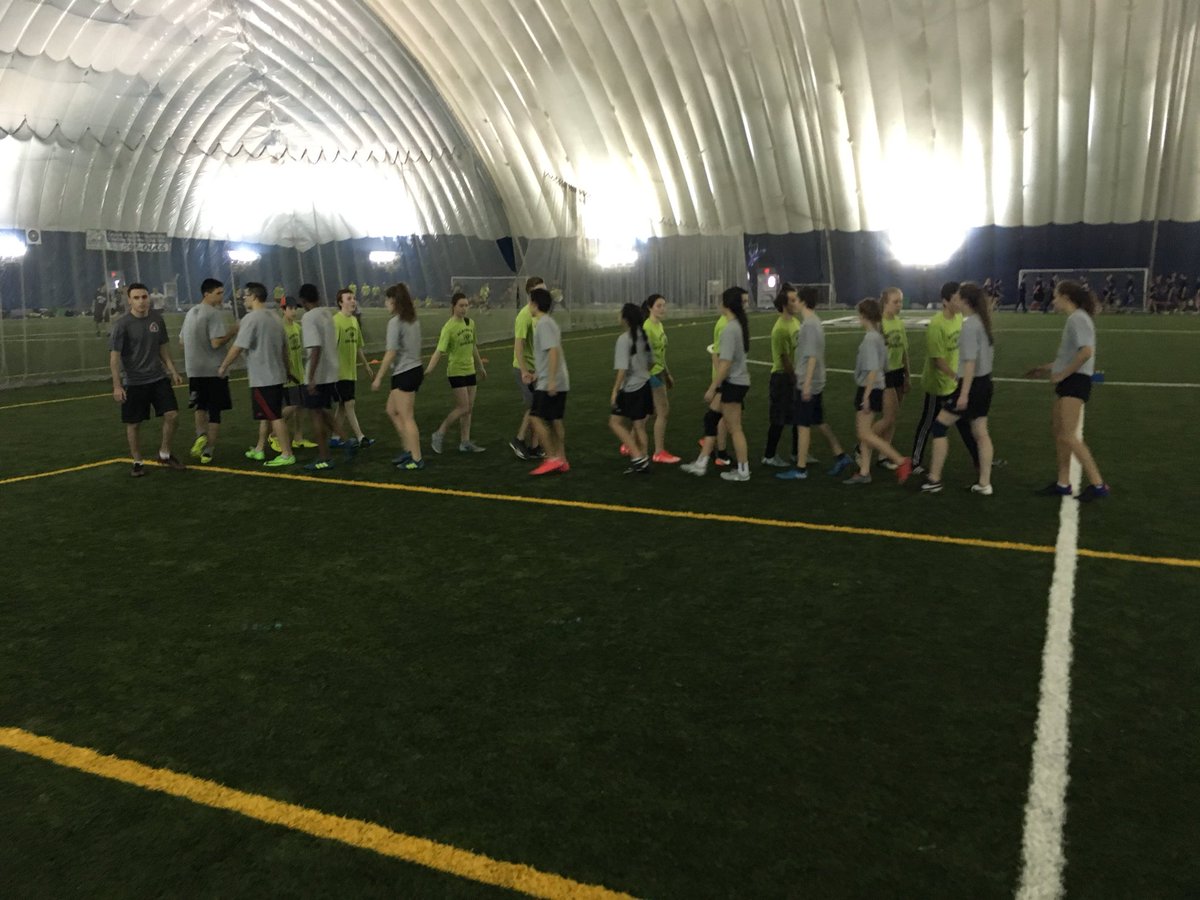 TristanNuyens's tweet photo. Some awesome moves and fantastic spirit happening at the @ocua @LadyGGUltimate Indoor Ultimate Frisbee Tournament at the Superdome!! #spirit #ultimate #DiscIn @MotherTeresaHS https://t.co/uRZOgWh4nf