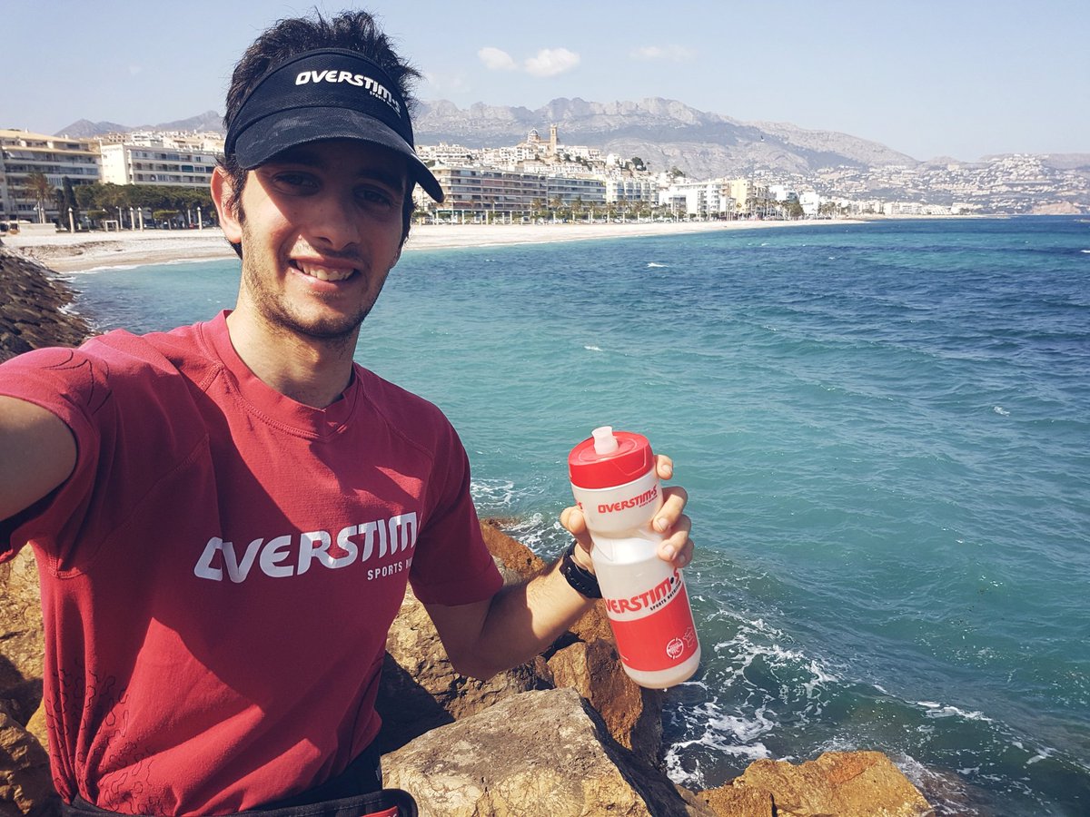 Angel_Lpez94's tweet photo. El caloret ya viene y hay que hidratarse bien. Mañana estaremos en la 6°prueba del circuito de marina alta (Teuladada)
#overstims #hydrixir
#altea #costablanca #mar #maromontaña #teamoverstims #equipooverstims
@OVERSTIMS https://t.co/zJpZbGdYSN