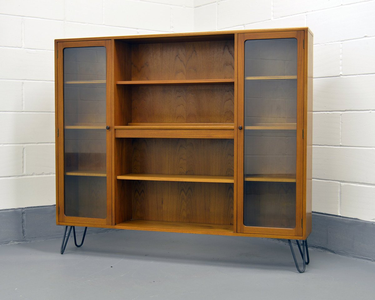 attticora's tweet photo. #FeedbackFriday Thanks for the kind words! We just 💙 reading great feedback from another happy customer ★★★★★ "Item in perfect condition, really beautiful furniture. Arrived super quickly, no complaints at all!"  https://t.co/AlhcOGlrRn
#interiordesign #vintage #upcycled https://t.co/g0l7qX36Dg