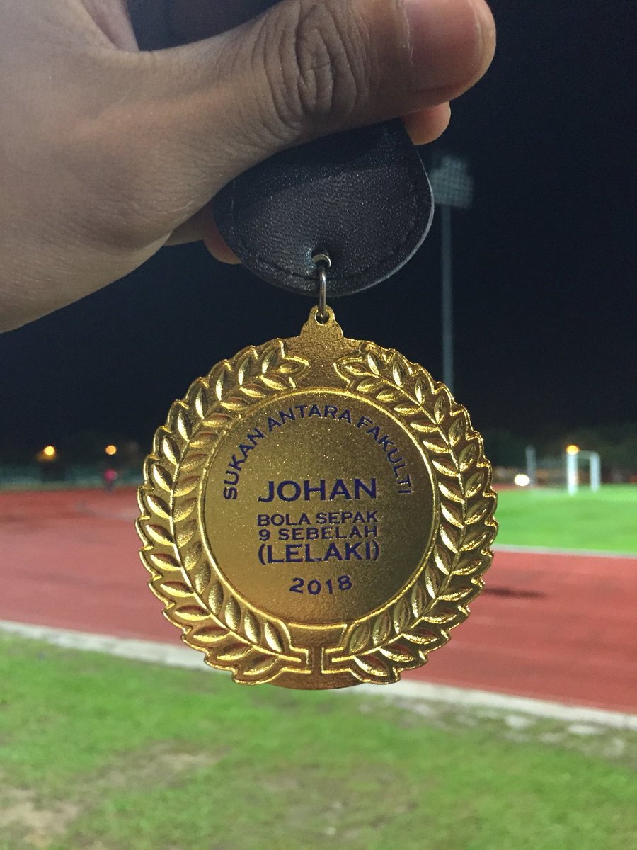 AshketchumFreak's tweet photo. Thank you. This one for you guys, our 13th player. #FKMP #SAFUTHM #SAF18 https://t.co/5jwacs7EHn