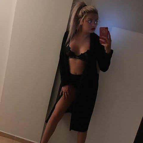 eskortgecelik5's tweet photo. 05050485851**05050441097
RT*FAV YAPANA SÜPRİZ FANTAZİ
#nişantaşıeskort #sariyereskort #fatiheskort #lalelieskort #mertereskort #leventeskort #kasımpaşaeskort #arnavutköyeskort #topkapıeskort #sultangazieskort #atasehir #tuzlaeskort #Tuzla #silivri #beykoz #taksim #kadıkoeyeskort https://t.co/8yJiB64Qr3
