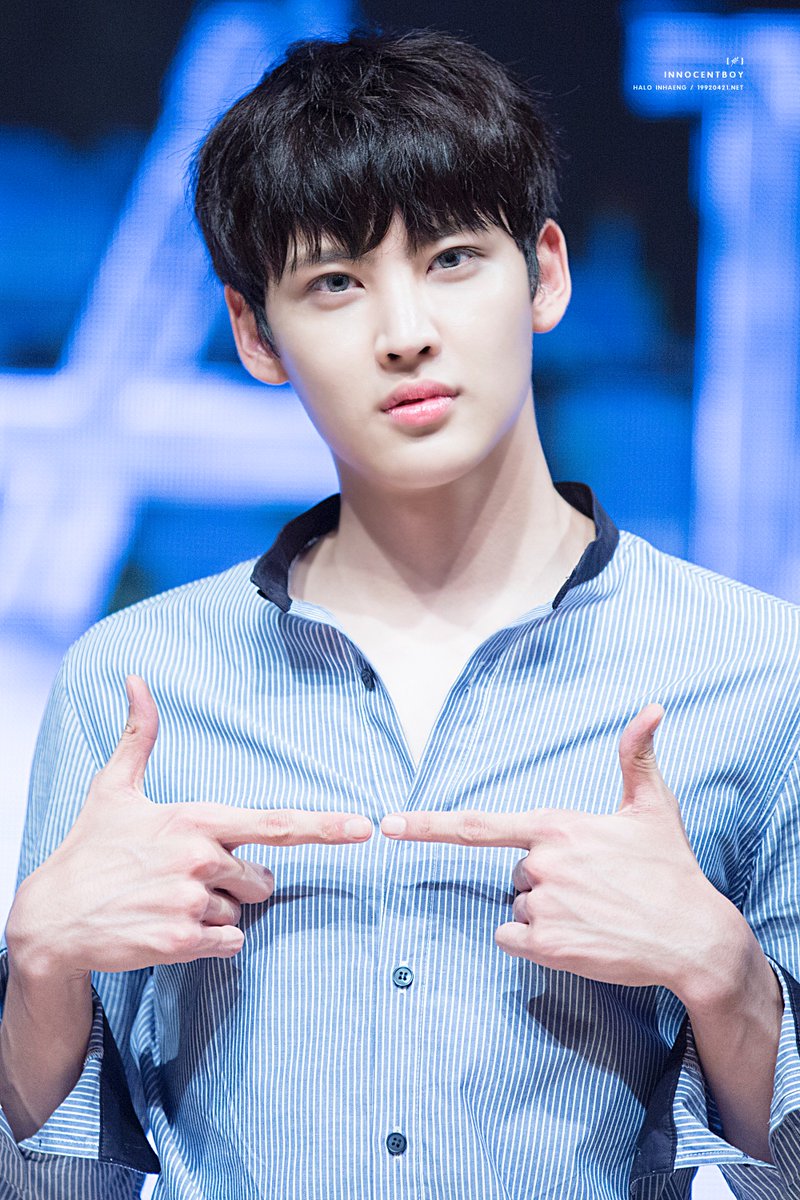 19920421net's tweet photo. 180421 #HAPPYINHAENGDAY ♥️
#인행데이 #이인행 #인행 #헤일로 #HALO
@HelloHALO_ 
[🌿]https://t.co/oar6pqIKRn https://t.co/KRdoVw051y