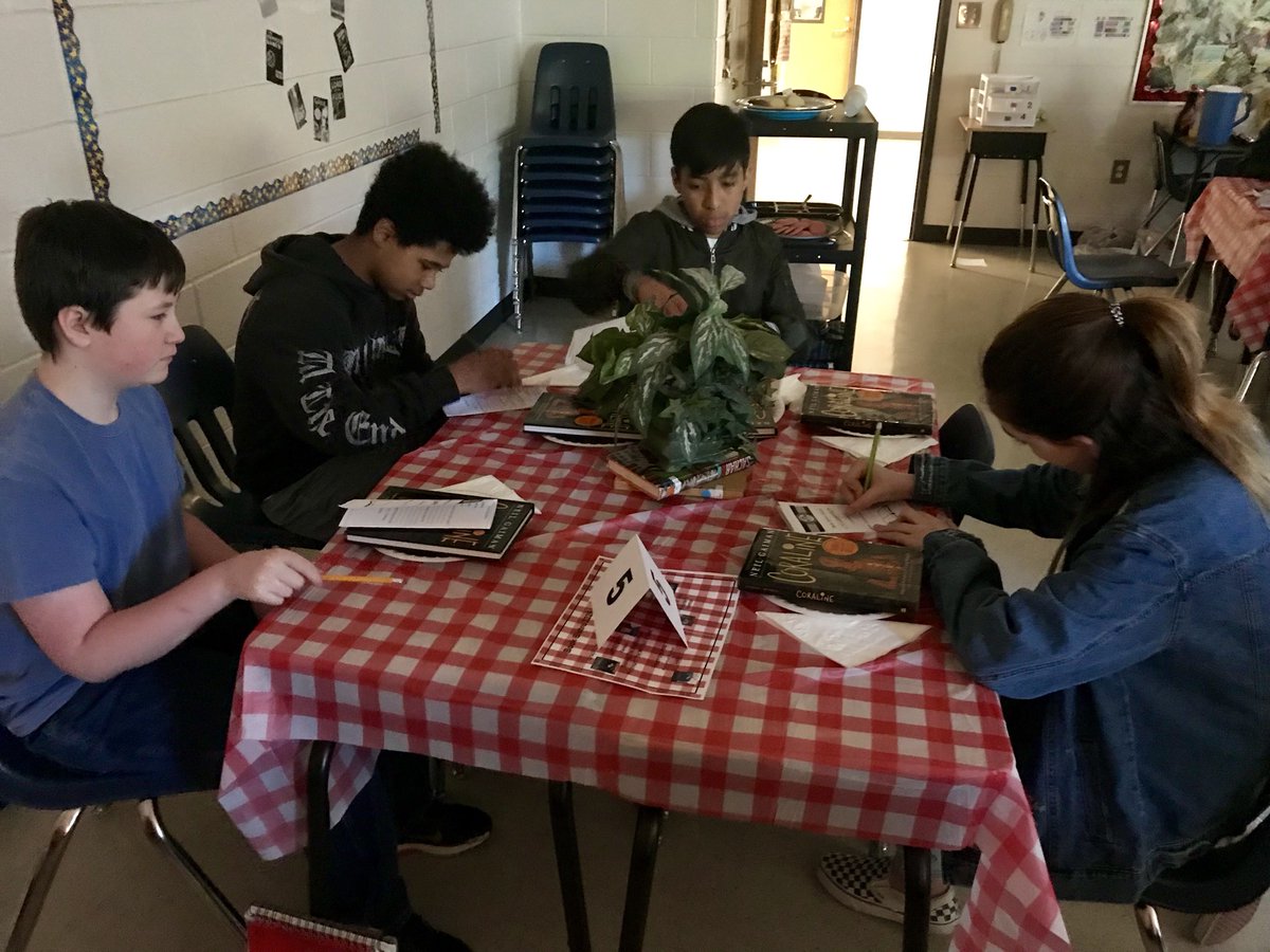 @PamMather1 makes reading fun! Engaging students in graphic novels with a book tasting. <a href="/tmsinfo/">Tms Info</a>