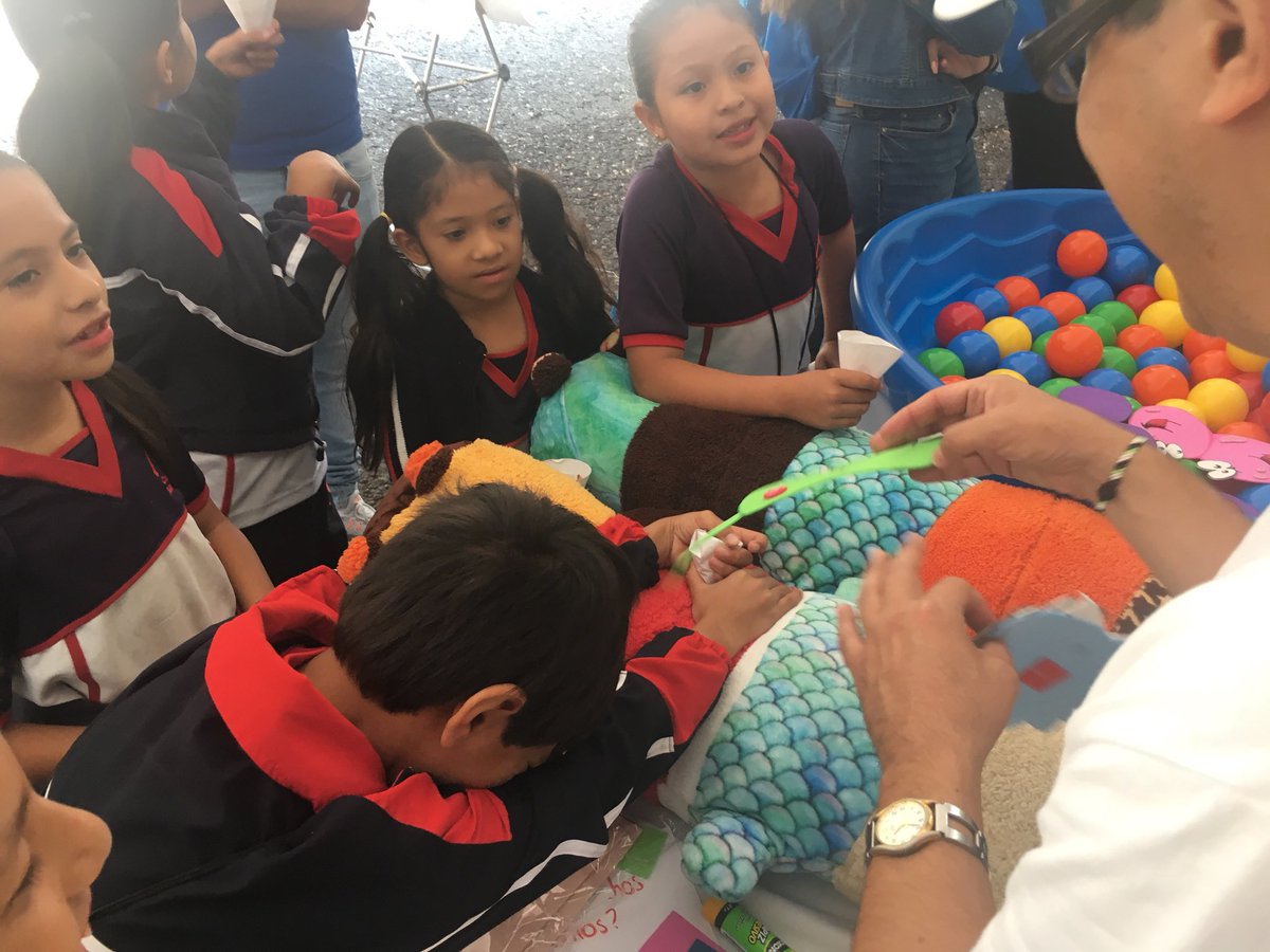 MicrobiomicsIBT's tweet photo. #diadePuertasAbiertas2018 #ibt-unam https://t.co/cfkoP5EHrr