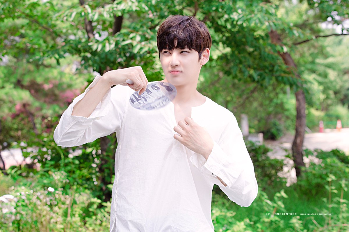 19920421net's tweet photo. 180421 #HAPPYINHAENGDAY ♥️
#인행데이 #이인행 #인행 #헤일로 #HALO
@HelloHALO_ 
[🌿]https://t.co/oar6pqIKRn https://t.co/lFbEZPwZSx