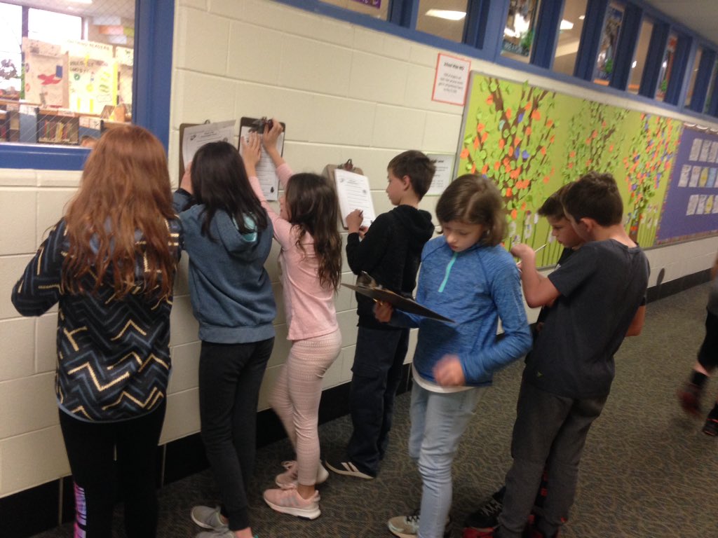 Ms_TShu's tweet photo. Earth Day scavenger hunt with @kim_wisser #GLCSryan #loveourearth #learningwithmovement https://t.co/TsF2moXH4X