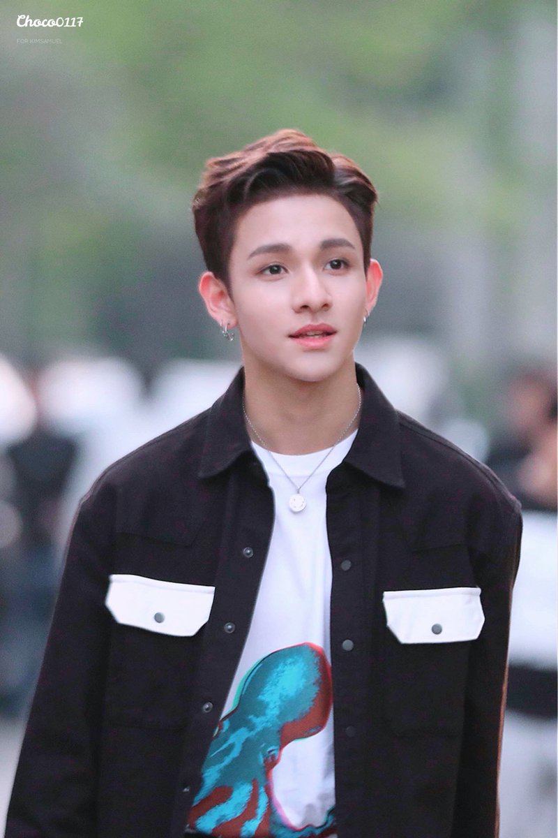 Choco020117's tweet photo. 180420 뮤뱅 퇴근 4P
 @bravepunch0117 
#사무엘 #Samuel #サムエル #ONE https://t.co/mVxdyy3nfT