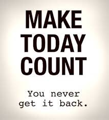 cathleenbarela's tweet photo. "How you choose to spend you day will change the course of your life." https://t.co/8Ou60qNzzb