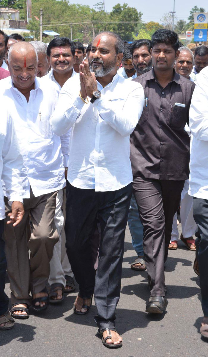 RKFC13's tweet photo. #VoteYes to #BJP4Nation Ramesh Sahukar and Umesh Sahukar #BSYforCM #bsyeddyurappa #AmitShah @BJPKarITCell @BJPLive @BJPKarnataka @BuzzInBengaluru https://t.co/jPCwNlPQBO