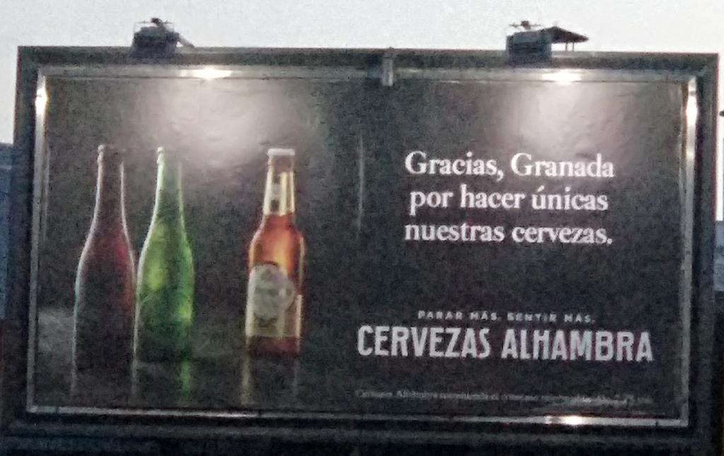 TeteMkt's tweet photo. 😱¡¡La coma!! 
 
¿Cómo obviar su relevancia si vives de comunicar?🤔

😟"Perdón imposible, que cumpla condena"
😜"Perdón, imposible que cumpla condena"

@Alhambra_Es
@RealAcademiaES 
@Juaspito 

#InfinityWar #Erratas #Ortografia #Gramatica #Copy #StoryTelling #NoTearsLeftToCry https://t.co/AbSUSRhWdn