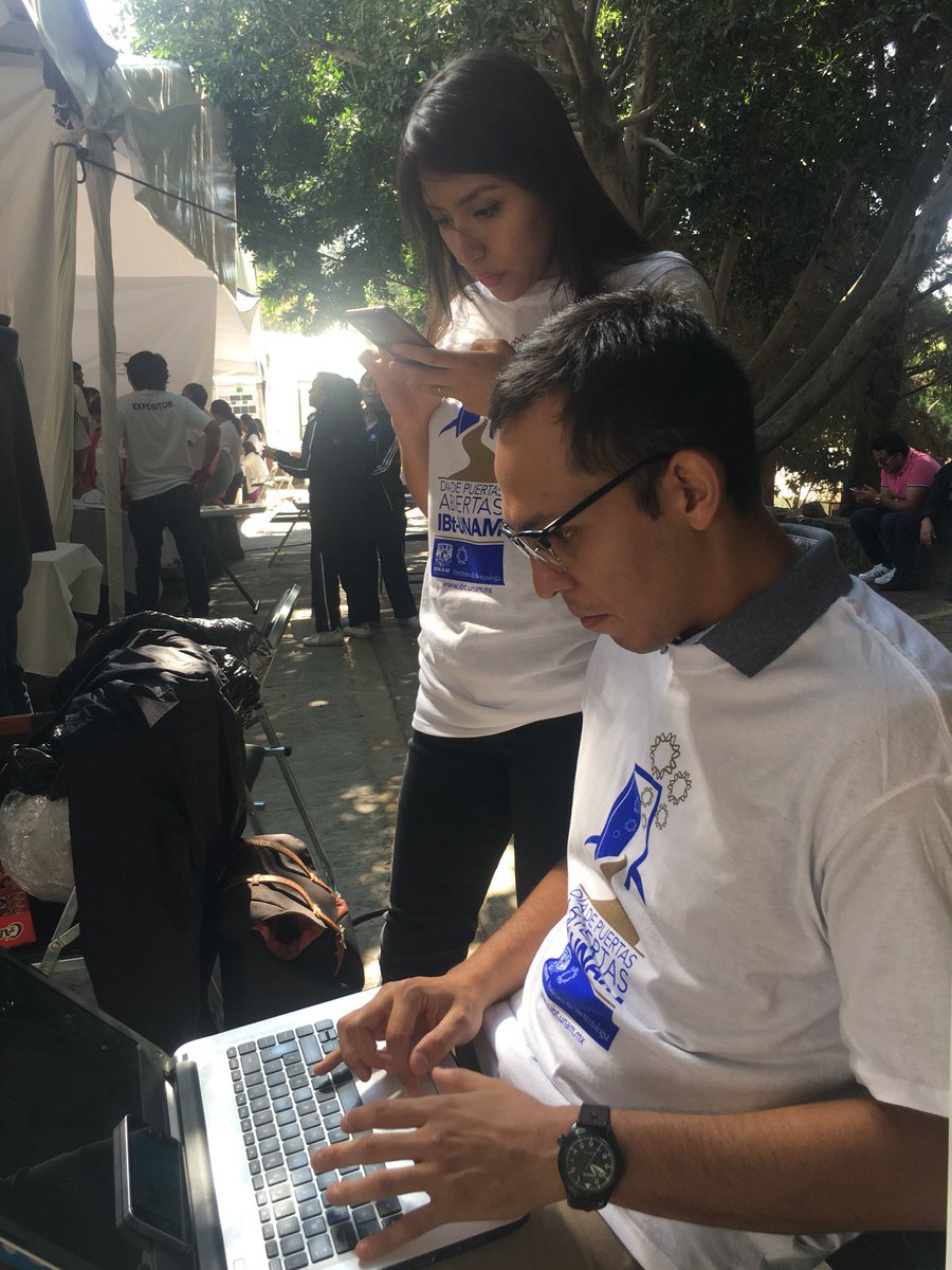 MicrobiomicsIBT's tweet photo. En @MicrobiomicsIBT estudiamos la #microbiota https://t.co/n5znH9qVYr