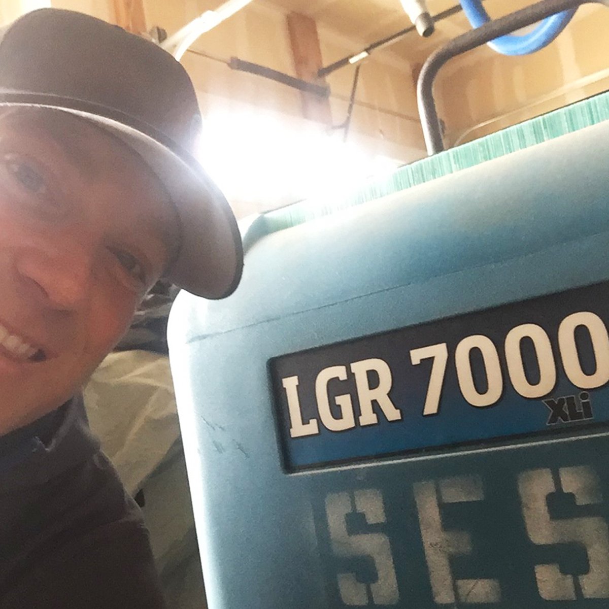 LBRestore's tweet photo. “These big blue smurfs never let me down.” See everything Brandon of Southeast Steam LLC had to say… https://t.co/sDjkpKE2ed #LegendBrands #DriEaz https://t.co/7d87lp1sYN